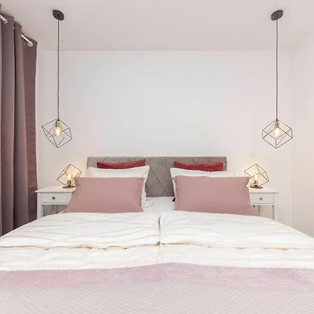 Dse Apartment